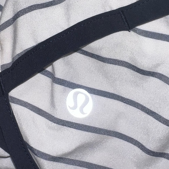 Lululemon Run : Speed Short 🍋🍋 - Picture 5 of 8